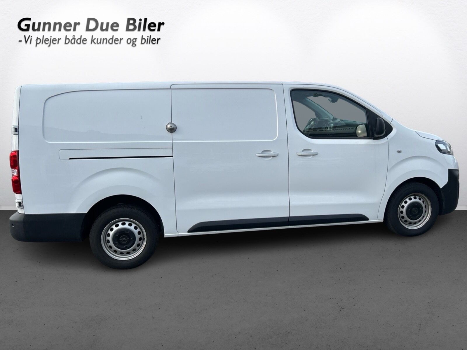 Billede af Opel Vivaro L3V2 2,0 BlueHDi Enjoy AT8 145HK Van 8g Aut.