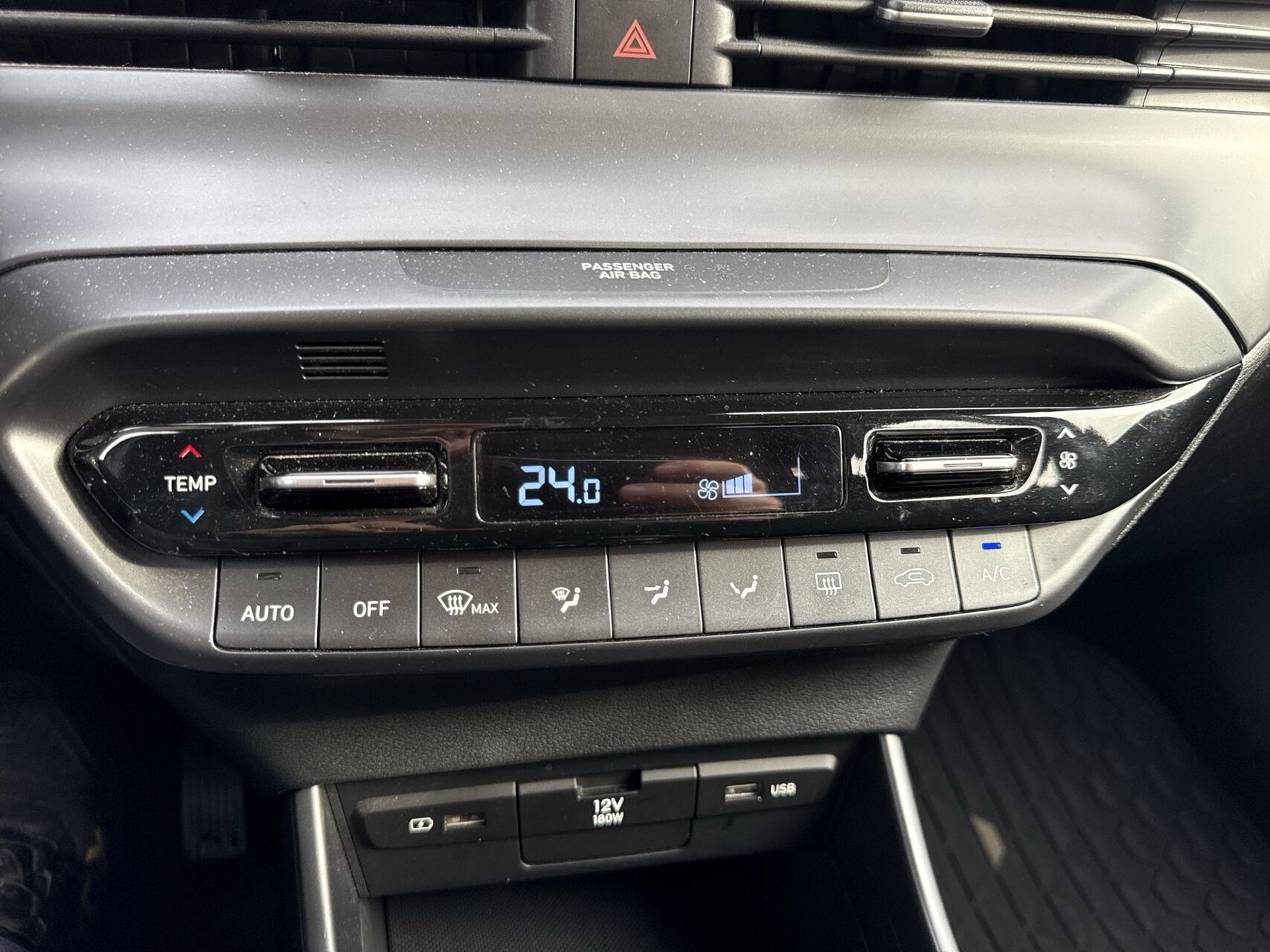Billede af Hyundai i20 1,2 MPI Essential Komfort 84HK 5d