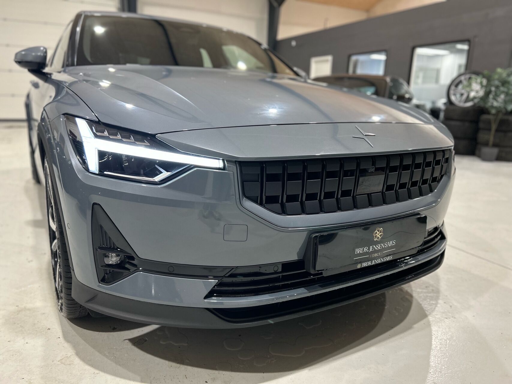 Billede af Polestar 2 EL Long Range Single motor Plus 231HK 5d Aut.