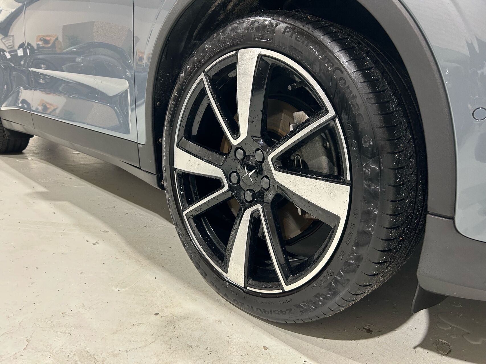 Billede af Polestar 2 EL Long Range Single motor Plus 231HK 5d Aut.