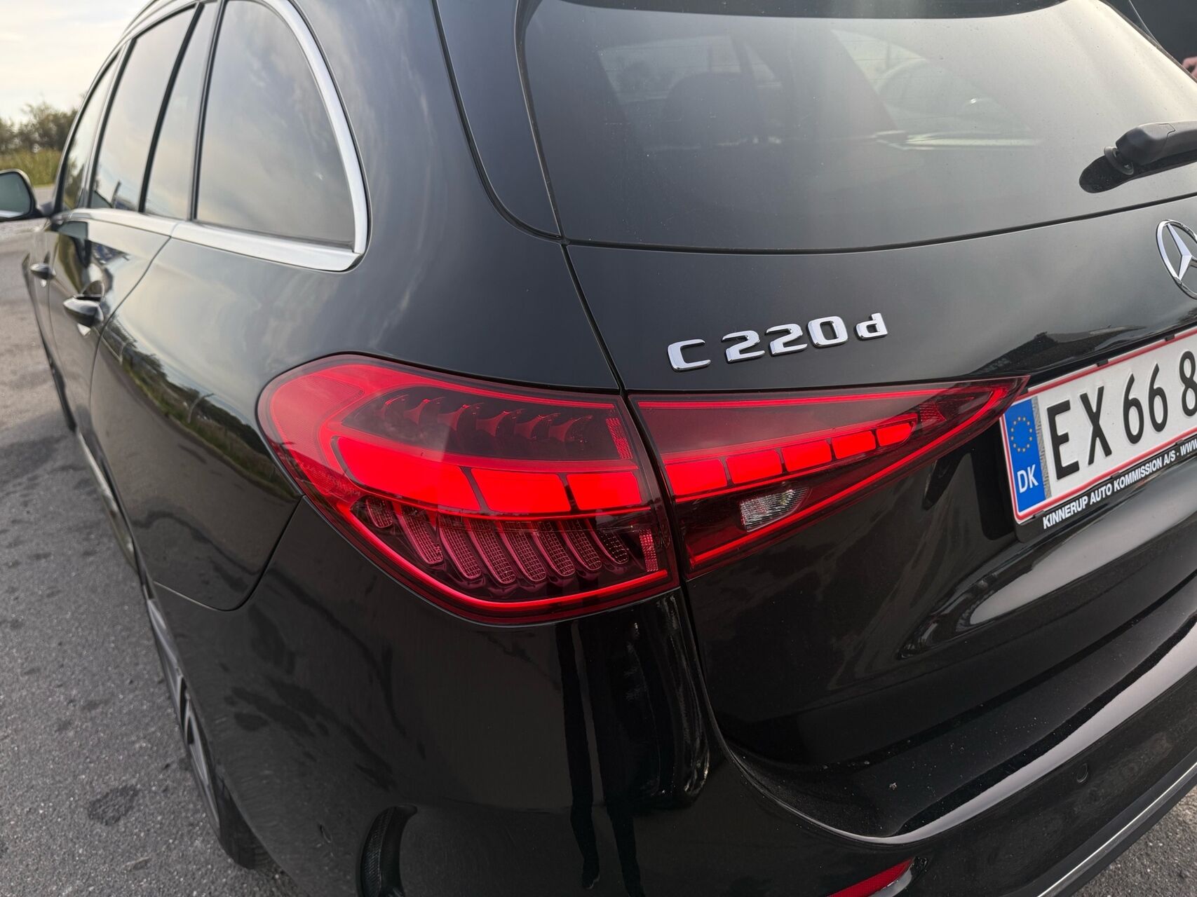 Billede af Mercedes-Benz C220 d T 2,0 CDI  Mild hybrid AMG Line 9G-Tronic 200HK Stc Aut.
