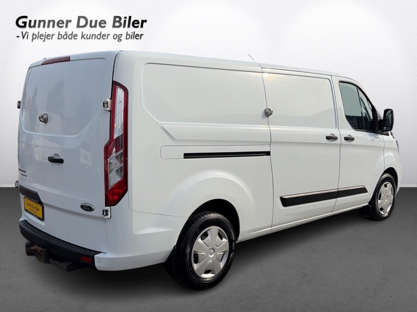 Billede af Ford Transit Custom 300 L2H1 2,0 TDCi Trend 170HK Van 6g Aut.