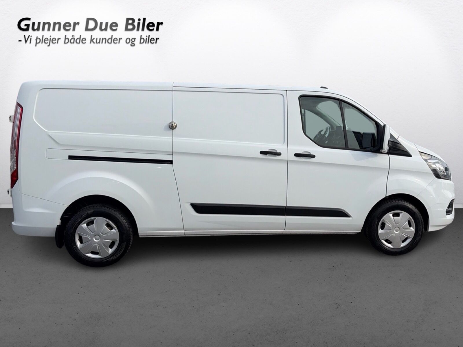 Billede af Ford Transit Custom 300 L2H1 2,0 TDCi Trend 170HK Van 6g Aut.