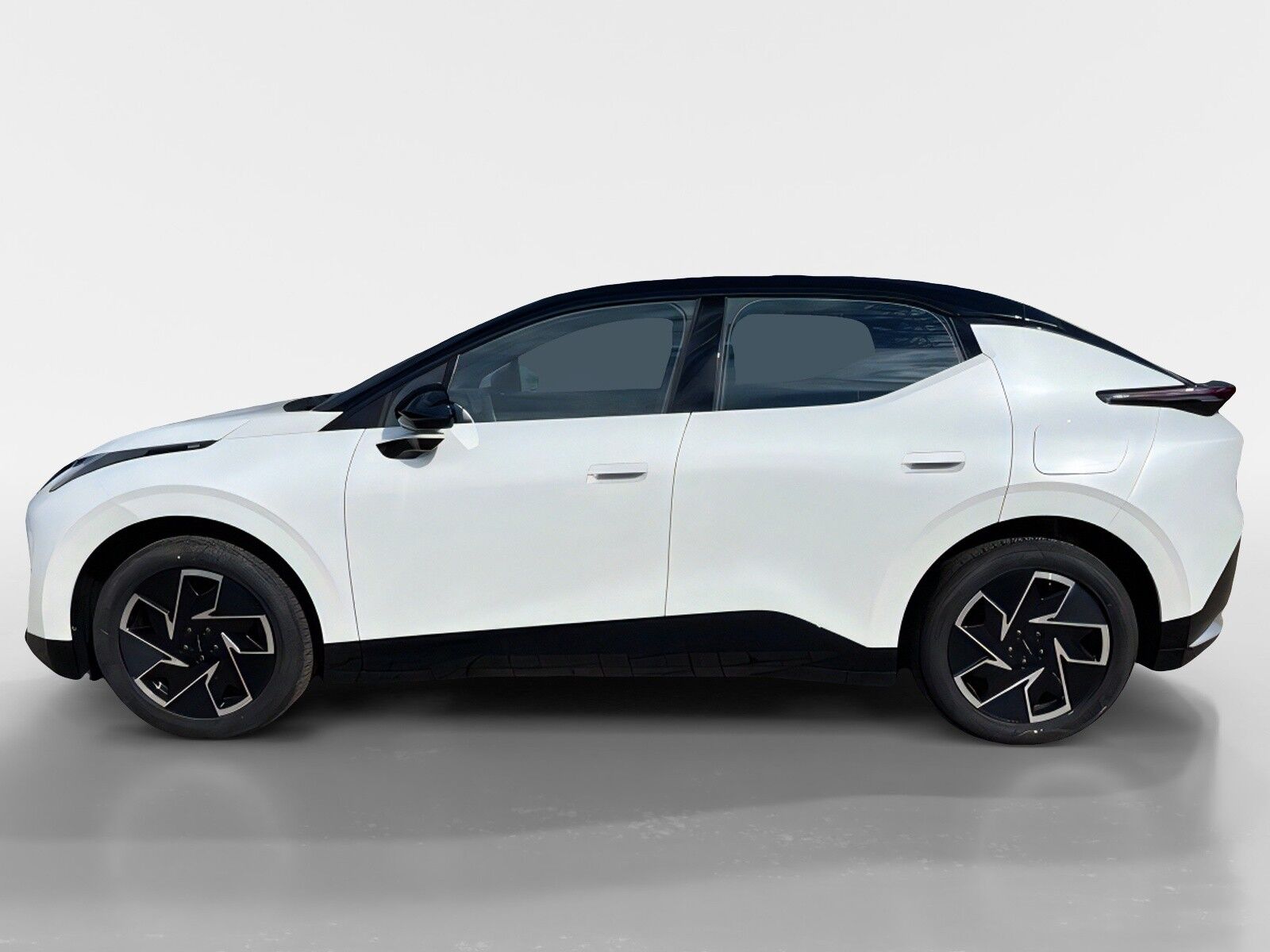 Billede af Lynk & Co 02 EL 272HK 5d 7g Aut.
