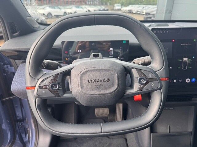 Billede af Lynk & Co 02 EL 272HK 5d 7g Aut.