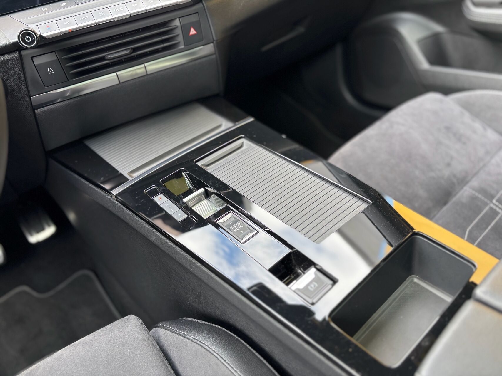 Billede af Opel Astra-e EL Ultimate 156HK 5d Aut.