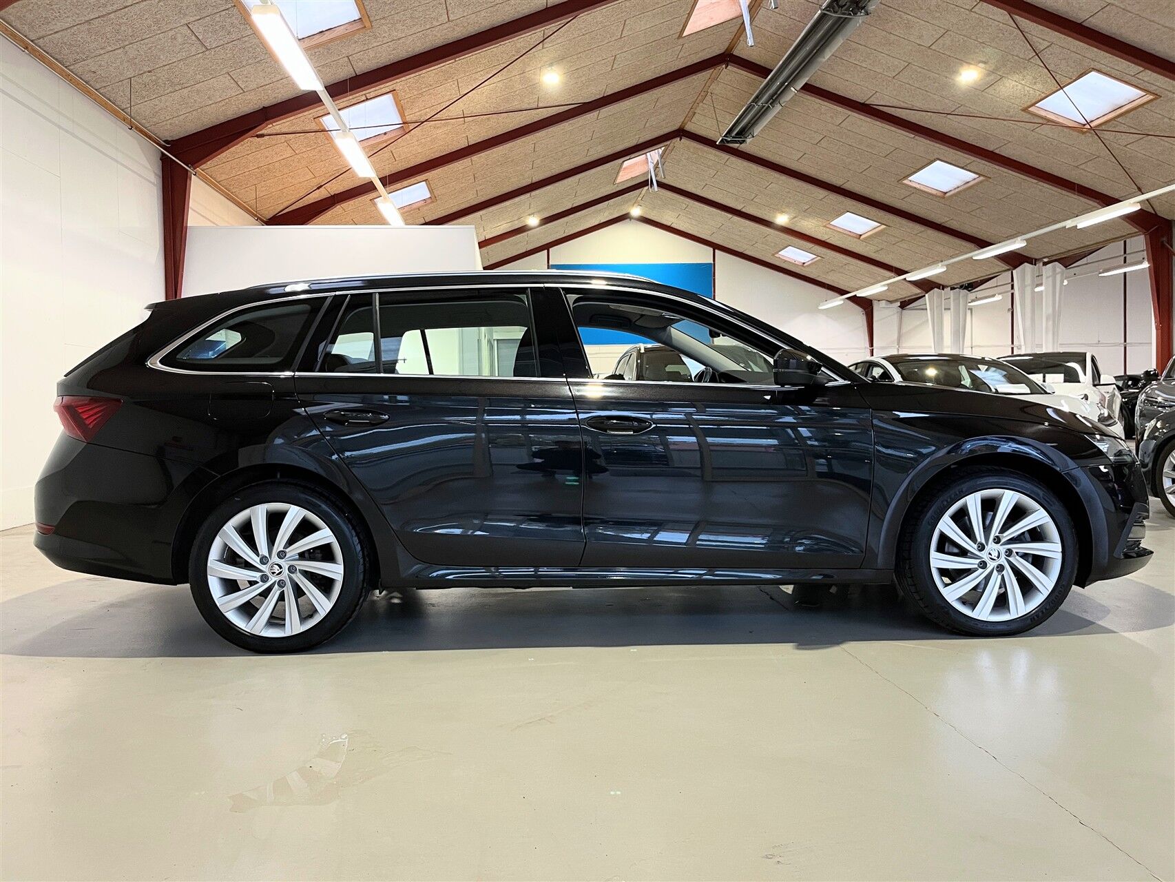 Billede af Skoda Octavia Combi 1,4 TSI  Plugin-hybrid iV Plus iV DSG 204HK Stc 6g Aut.