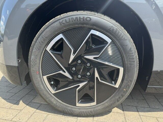 Billede af Lynk & Co 02 EL 272HK 5d 7g Aut.