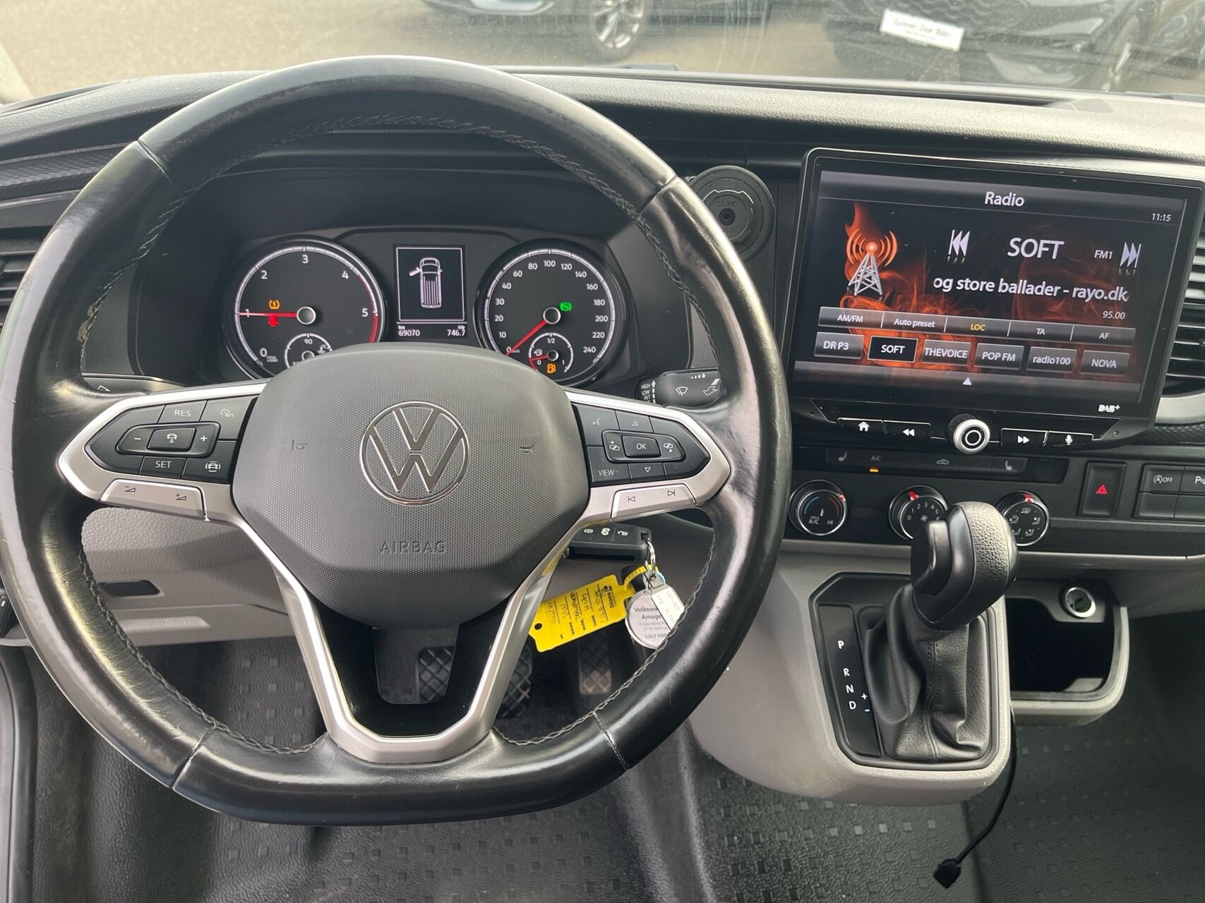 Billede af VW Transporter Lang 2,0 TDI BMT DSG 150HK Van 7g Aut.