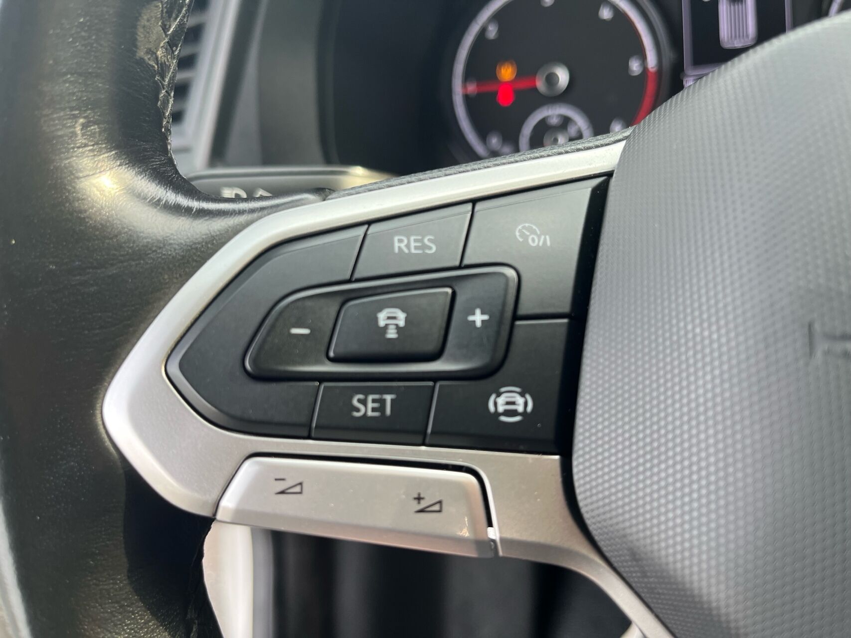 Billede af VW Transporter Lang 2,0 TDI BMT DSG 150HK Van 7g Aut.