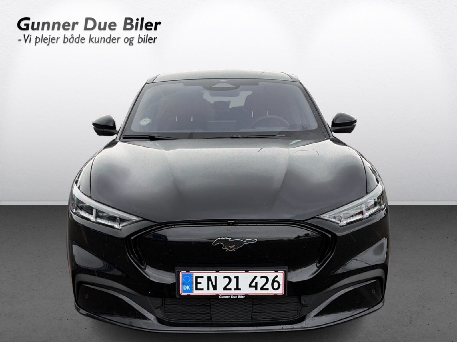 Billede af Ford Mustang Mach-E EL UR Premium AWD 351HK 5d Aut.