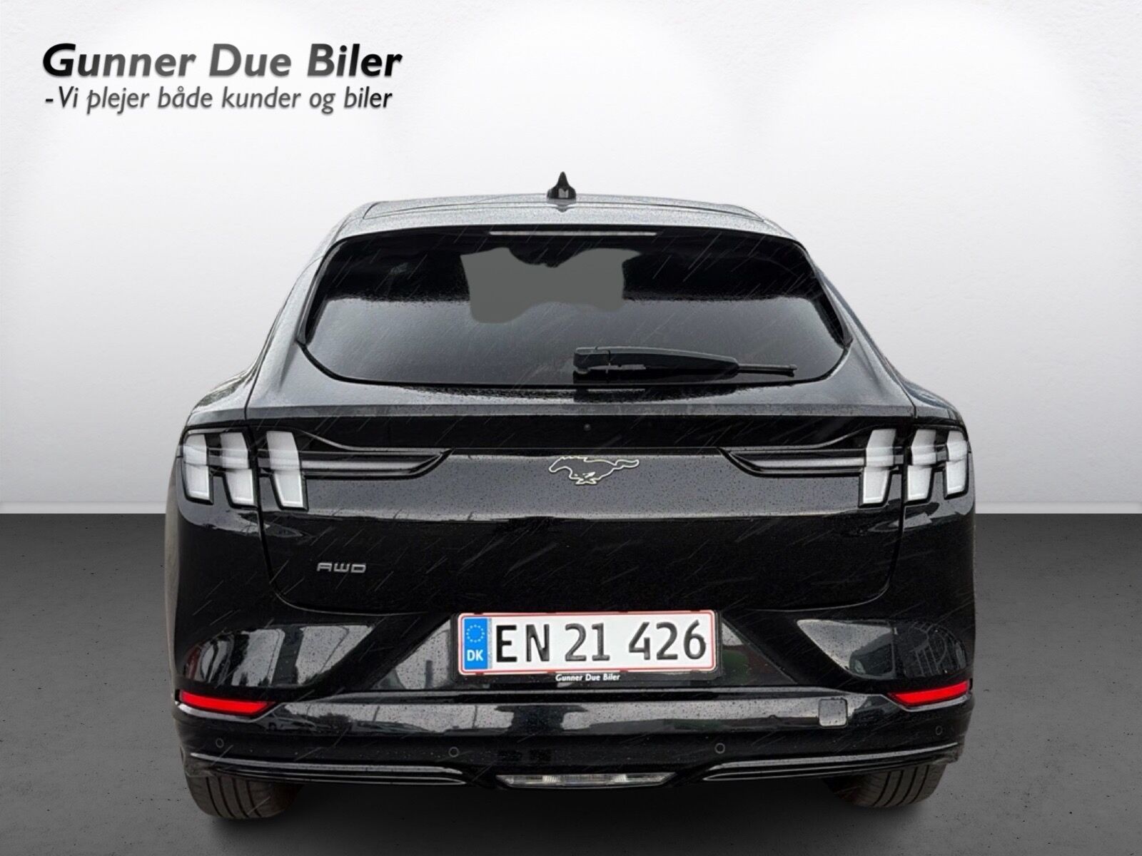 Billede af Ford Mustang Mach-E EL UR Premium AWD 351HK 5d Aut.