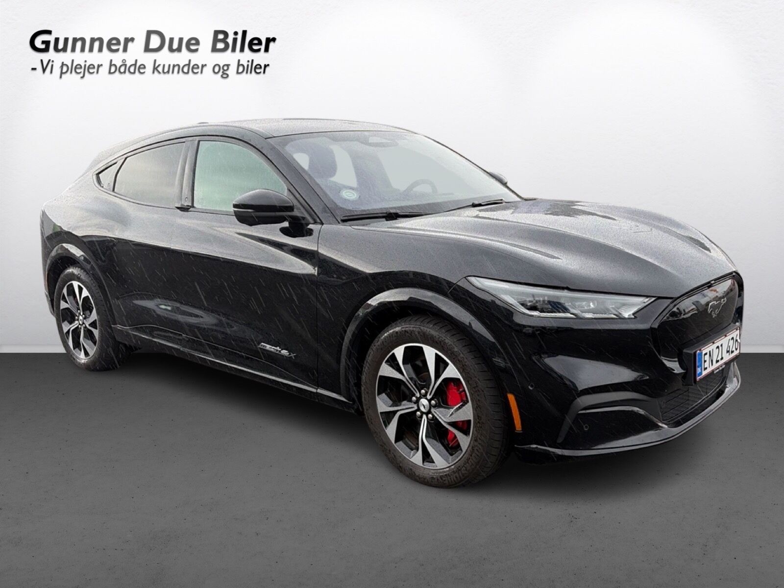 Billede af Ford Mustang Mach-E EL UR Premium AWD 351HK 5d Aut.