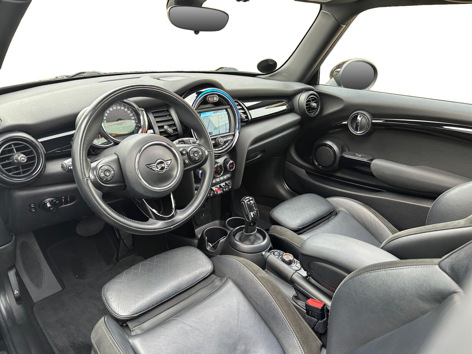Billede af Mini Cooper S 2,0 Connected Essential 192HK 3d 6g