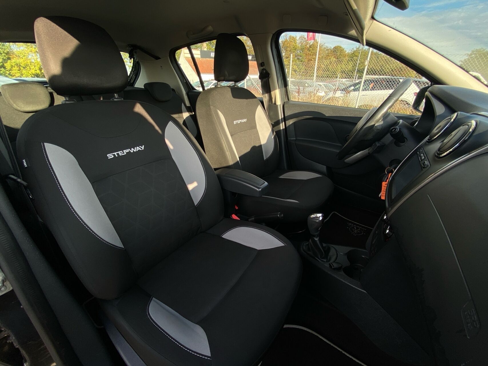 Billede af Dacia Sandero 0,9 Tce Ambiance Start/Stop Easy-R 90HK 5d Aut.