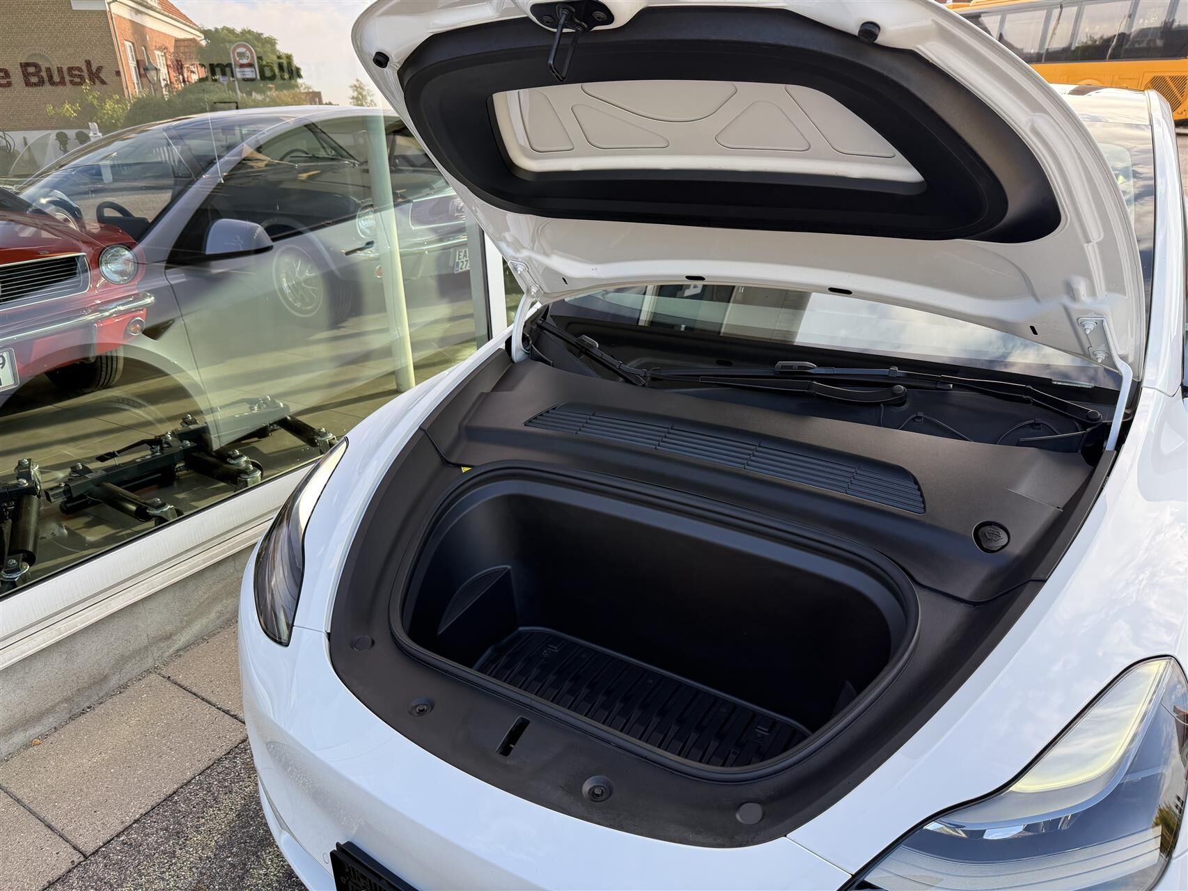 Billede af Tesla Model Y EL Long Range AWD 514HK 5d Aut.