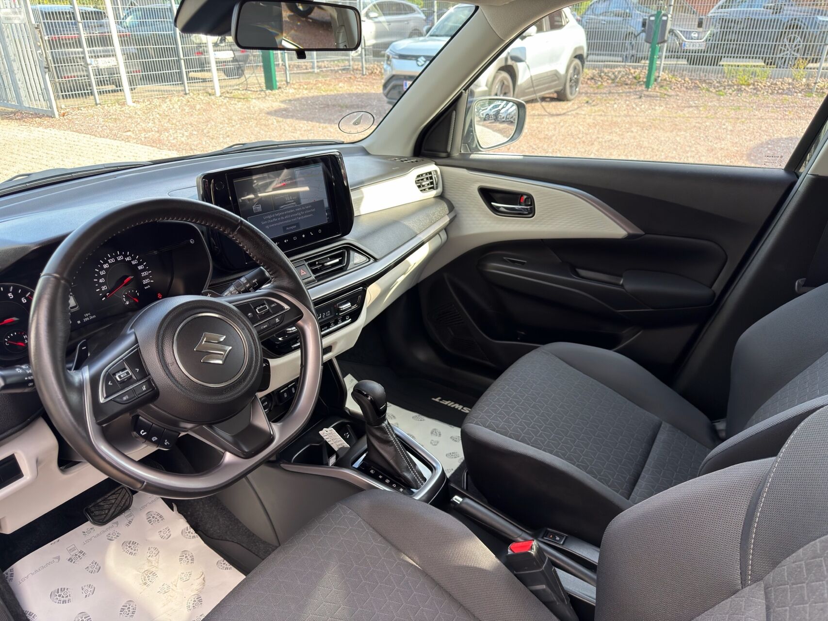 Billede af Suzuki Swift 1,2 Desire CVT 82HK 5d Aut.