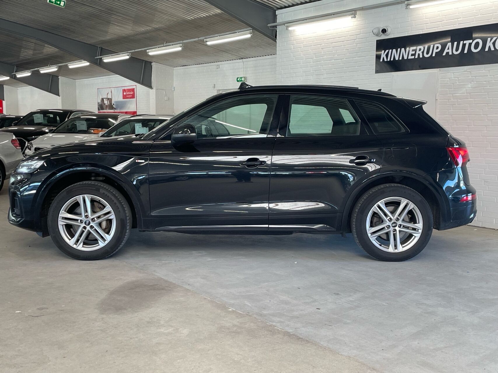 Billede af Audi Q5 2,0 50 TFSI e  Plugin-hybrid S Line Quattro S Tron 299HK 5d 7g Aut.