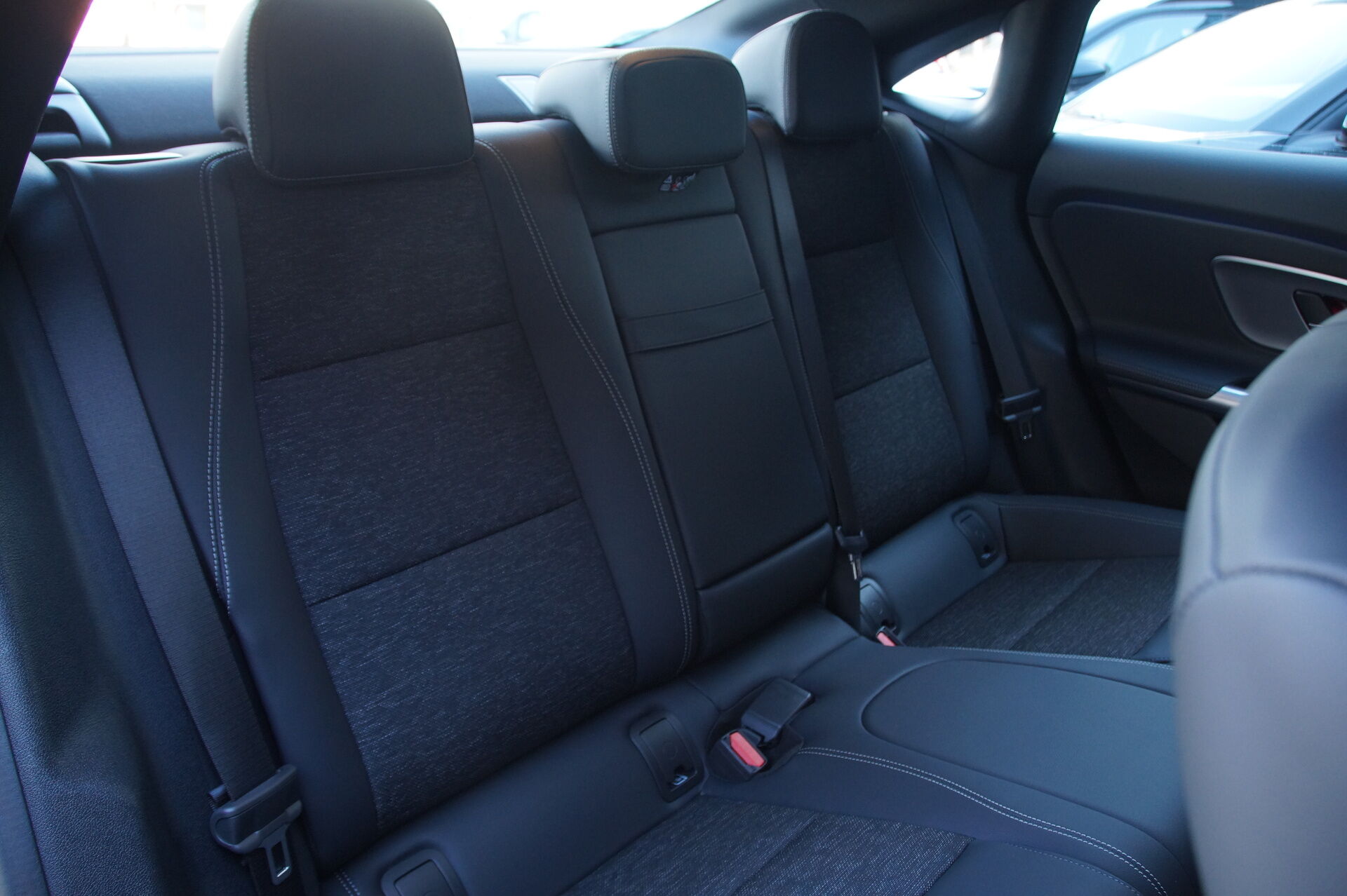 Billede af Mercedes-Benz CLA250+ EL 272HK 5d Aut.
