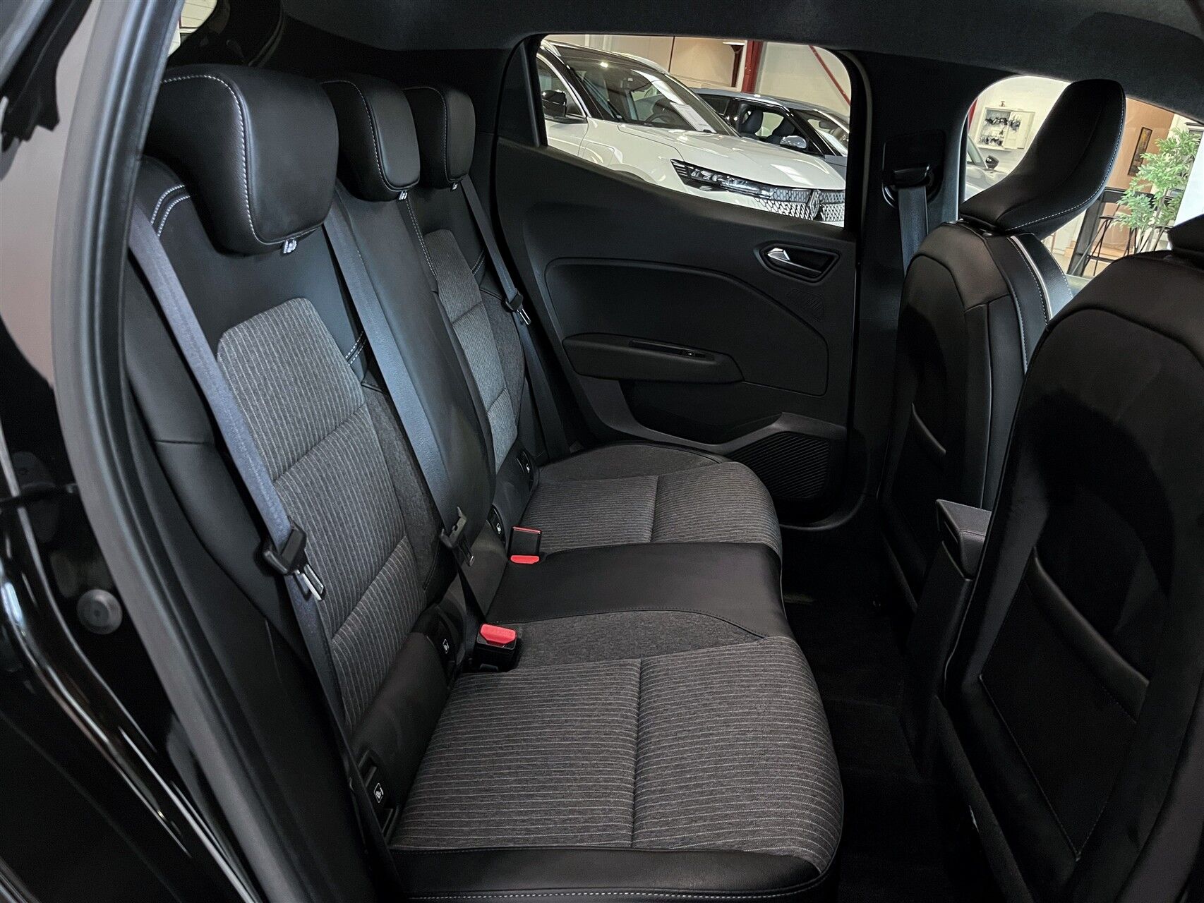 Billede af Renault Clio 1,0 TCE Techno 90HK 5d 6g