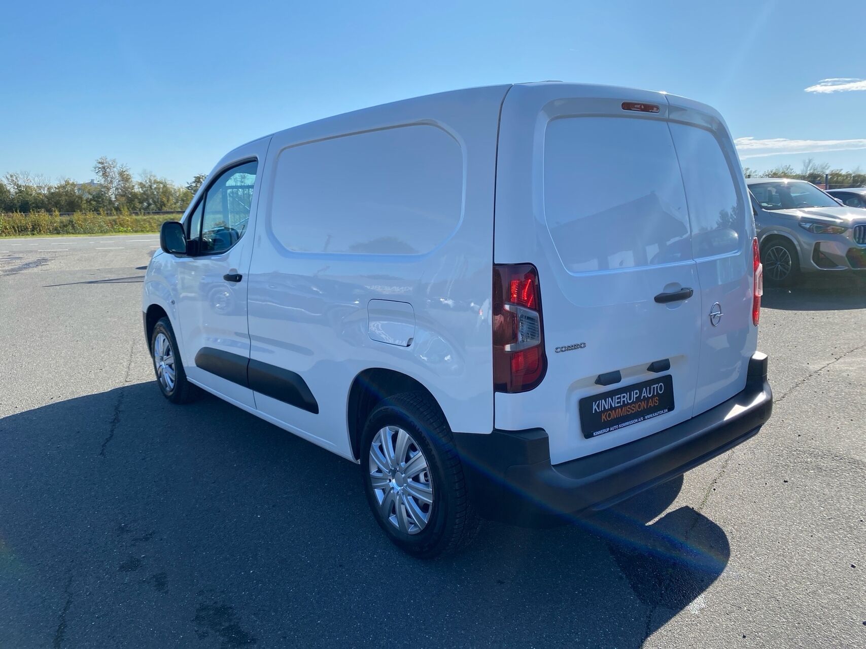 Billede af Opel Combo L1V1 1,5 D Essentia 75HK Van