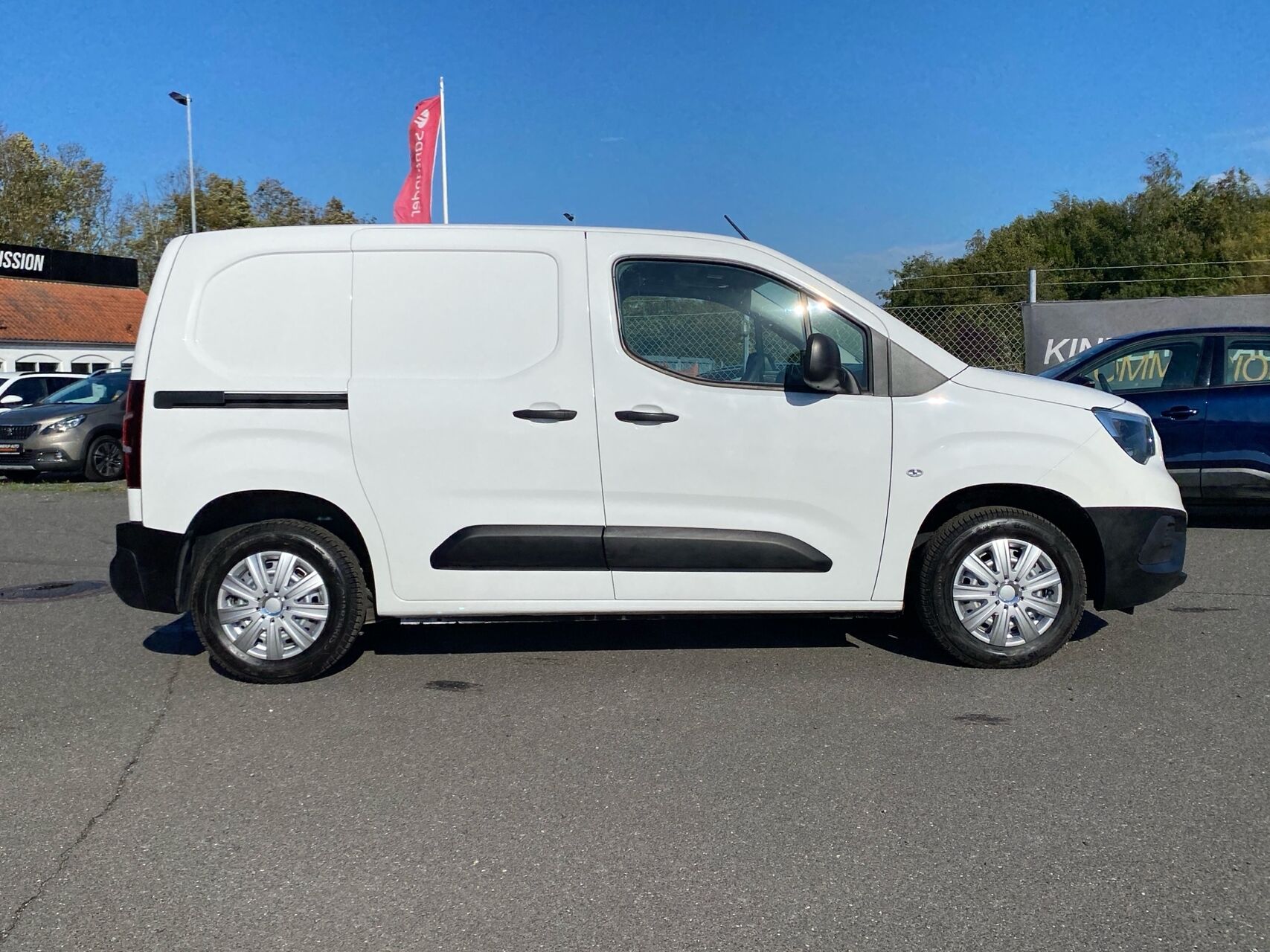 Billede af Opel Combo L1V1 1,5 D Essentia 75HK Van