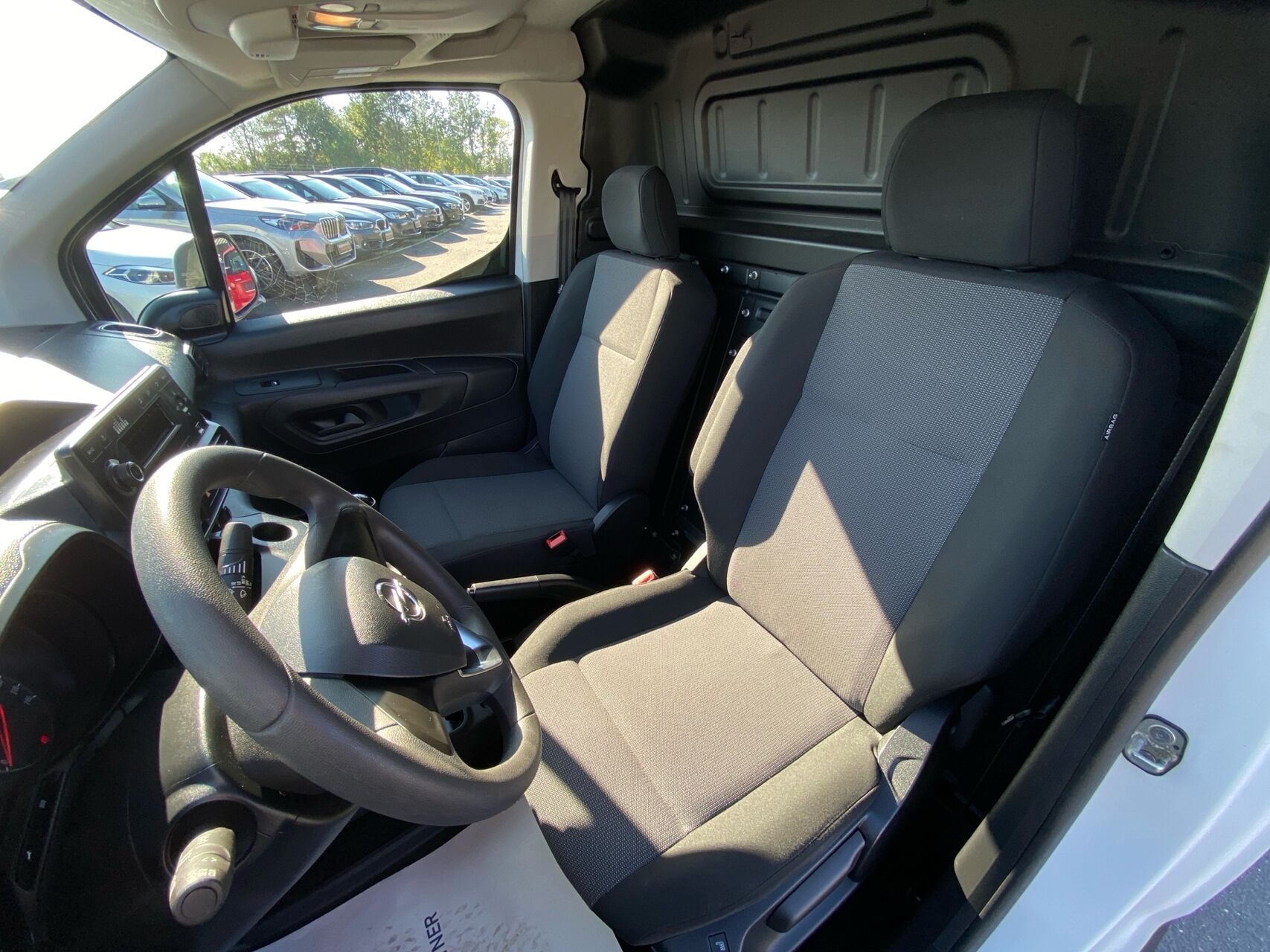 Billede af Opel Combo L1V1 1,5 D Essentia 75HK Van