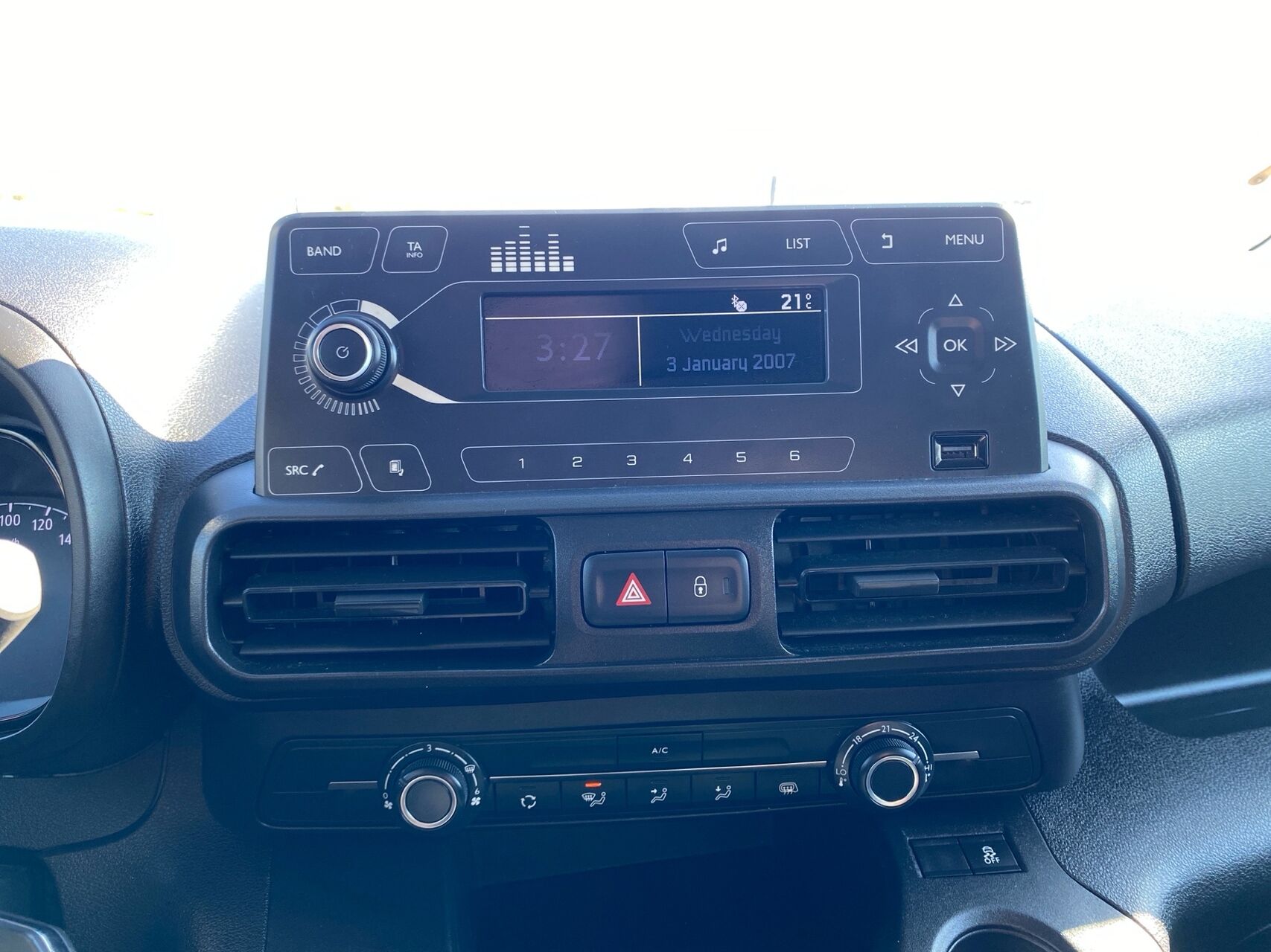 Billede af Opel Combo L1V1 1,5 D Essentia 75HK Van