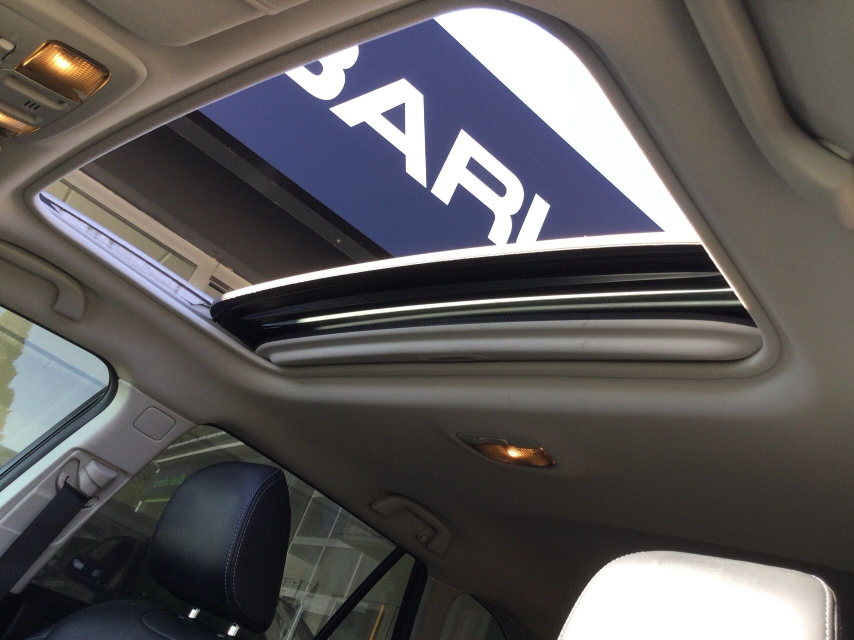 Billede af Subaru Outback 2,5 i Summit AWD CVT 175HK Stc 6g Aut.