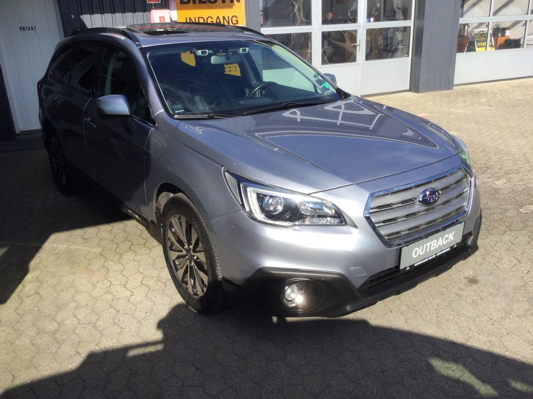 Billede af Subaru Outback 2,5 i Summit AWD CVT 175HK Stc 6g Aut.
