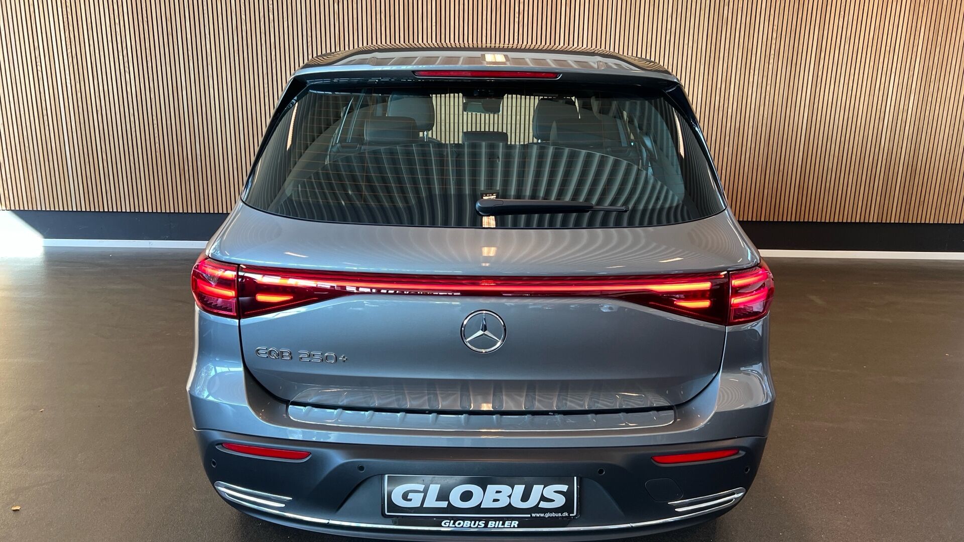 Billede af Mercedes-Benz EQB 250+ EL Progressive 7 pers. 190HK 5d Aut.