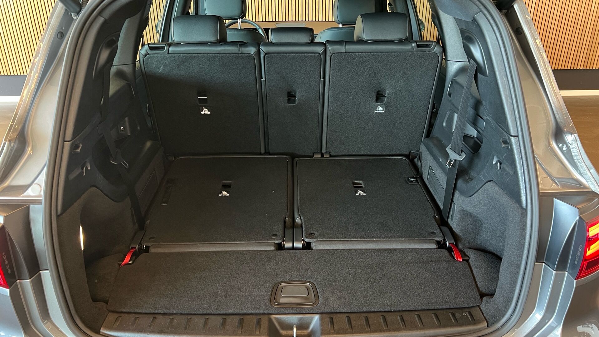 Billede af Mercedes-Benz EQB 250+ EL Progressive 7 pers. 190HK 5d Aut.