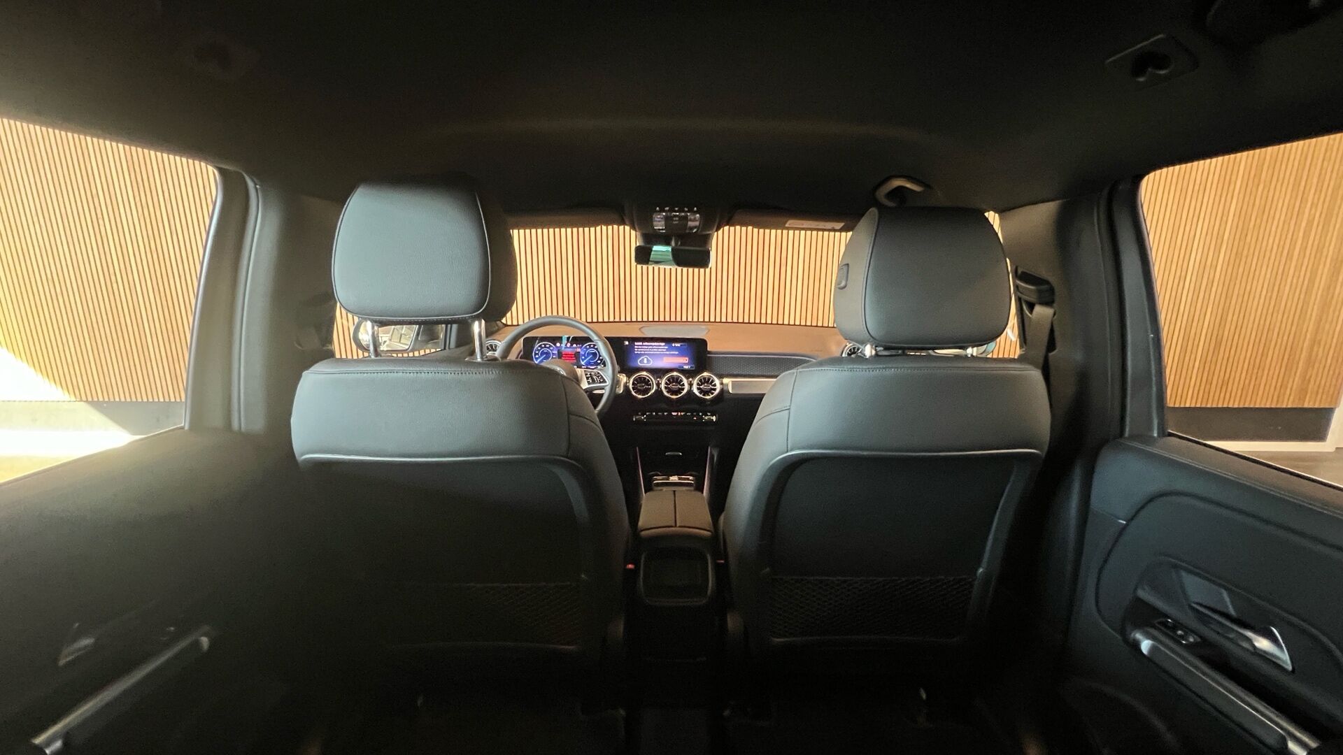 Billede af Mercedes-Benz EQB 250+ EL Progressive 7 pers. 190HK 5d Aut.