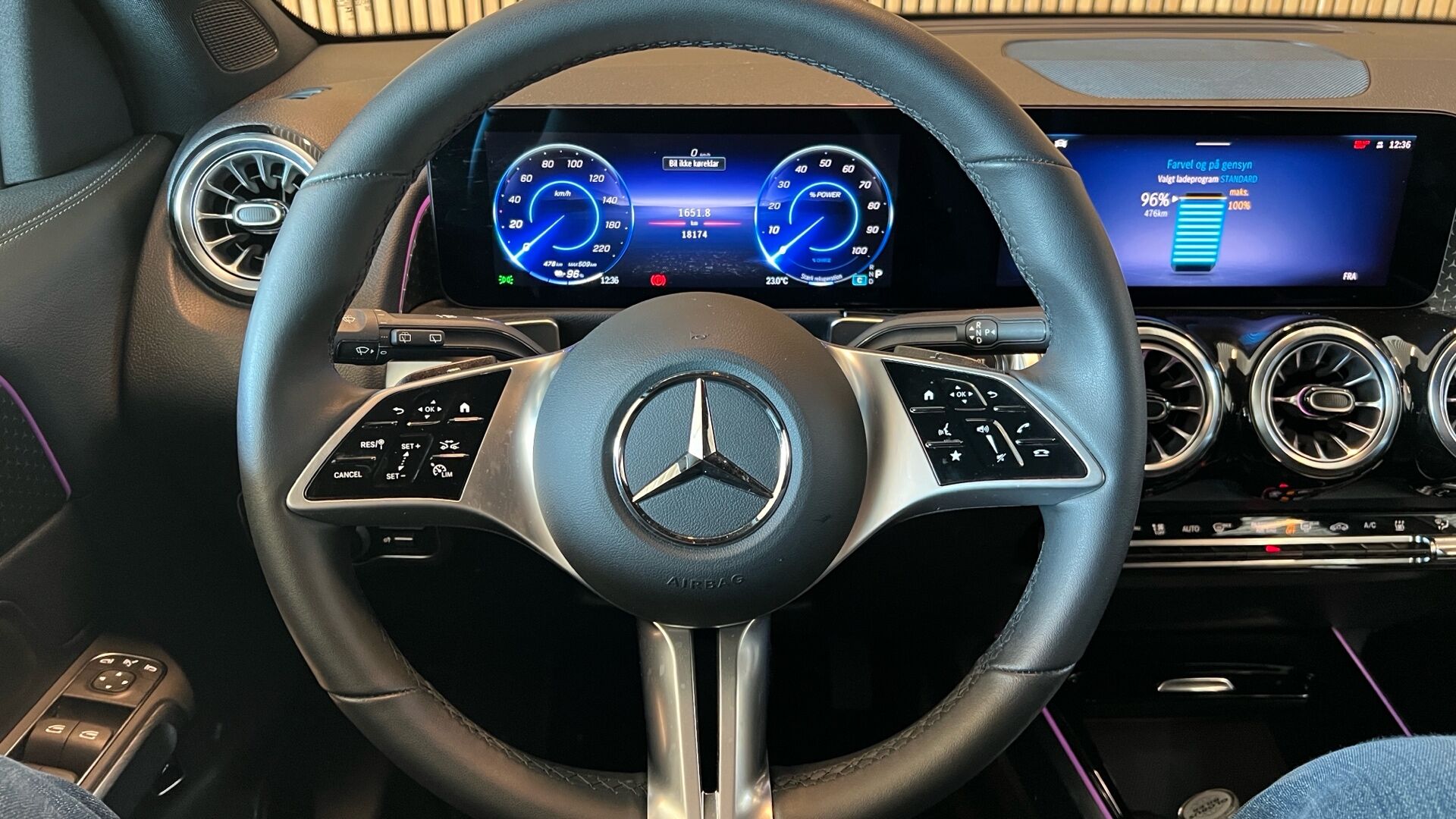 Billede af Mercedes-Benz EQB 250+ EL Progressive 7 pers. 190HK 5d Aut.