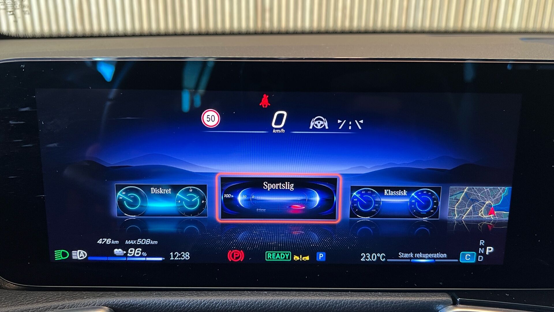 Billede af Mercedes-Benz EQB 250+ EL Progressive 7 pers. 190HK 5d Aut.