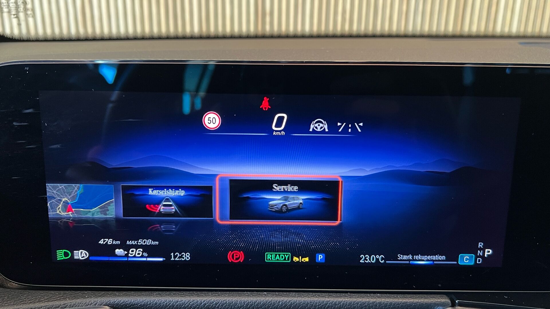 Billede af Mercedes-Benz EQB 250+ EL Progressive 7 pers. 190HK 5d Aut.
