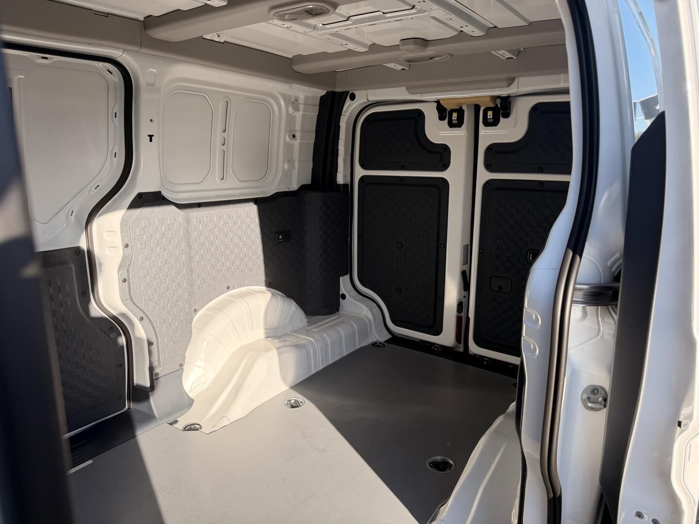 Billede af Kia PV5 Cargo L2H1 Standard Range Work Pro 121HK Van Aut.