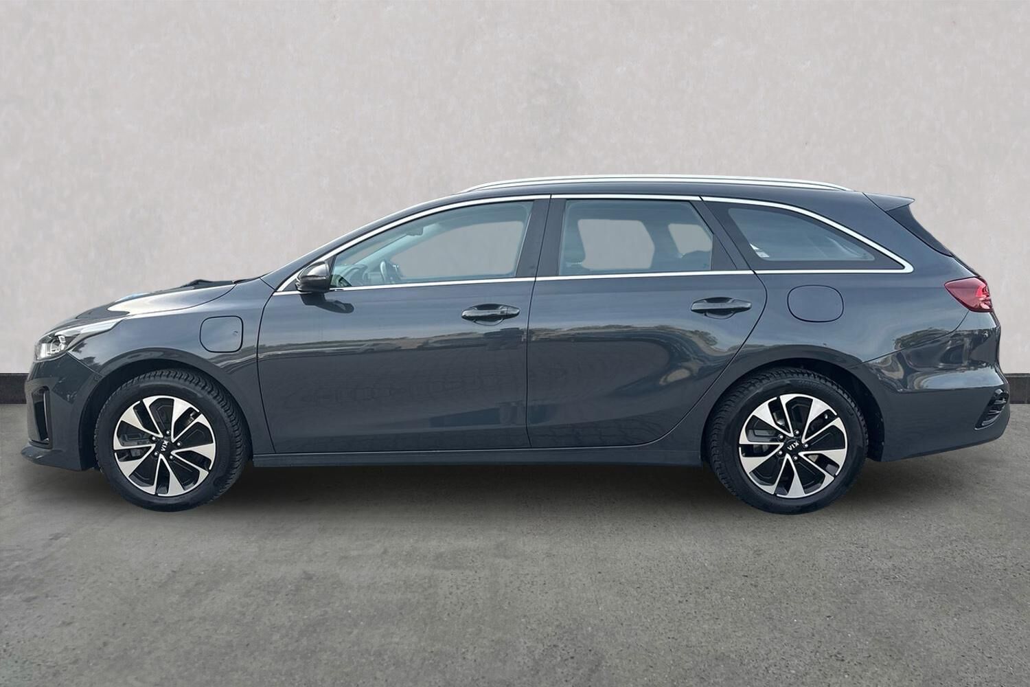 Billede af Kia Ceed SW 1,6 GDI PHEV  Plugin-hybrid Prestige DCT 141HK Stc 6g Aut.