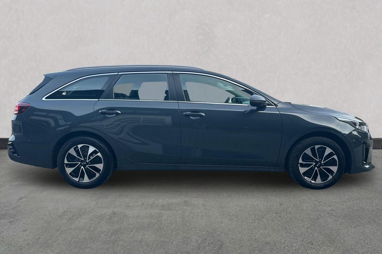 Billede af Kia Ceed SW 1,6 GDI PHEV  Plugin-hybrid Prestige DCT 141HK Stc 6g Aut.