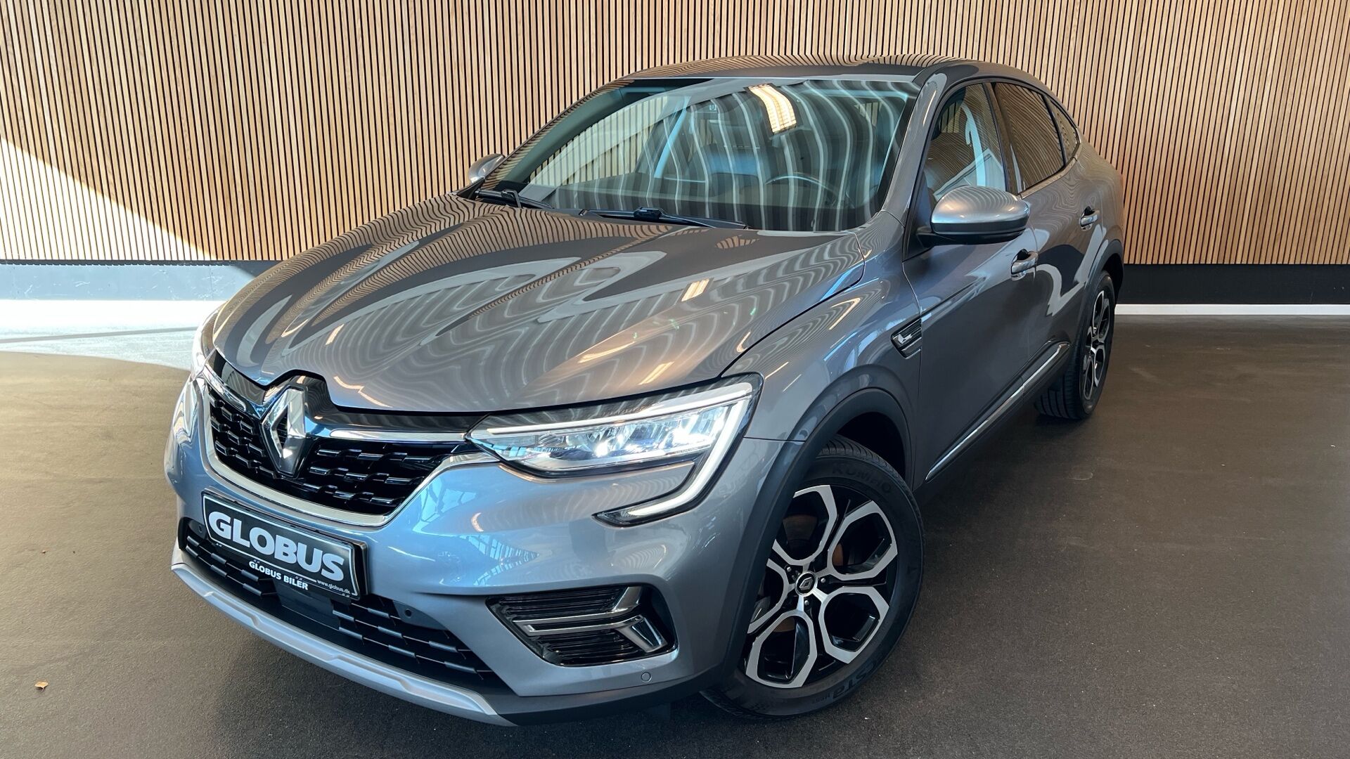 Billede af Renault Arkana 1,6 E-TECH  Hybrid Intens 145HK 5d Aut.