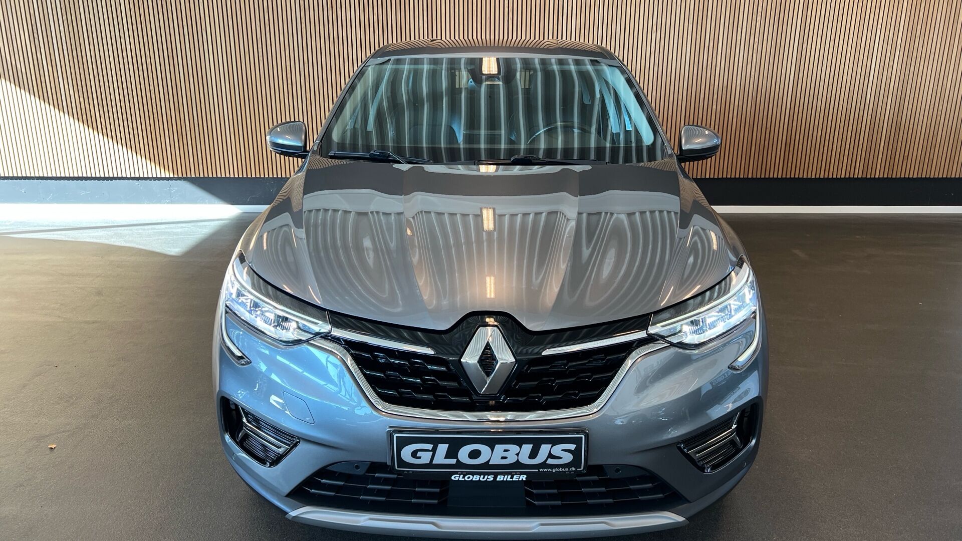Billede af Renault Arkana 1,6 E-TECH  Hybrid Intens 145HK 5d Aut.