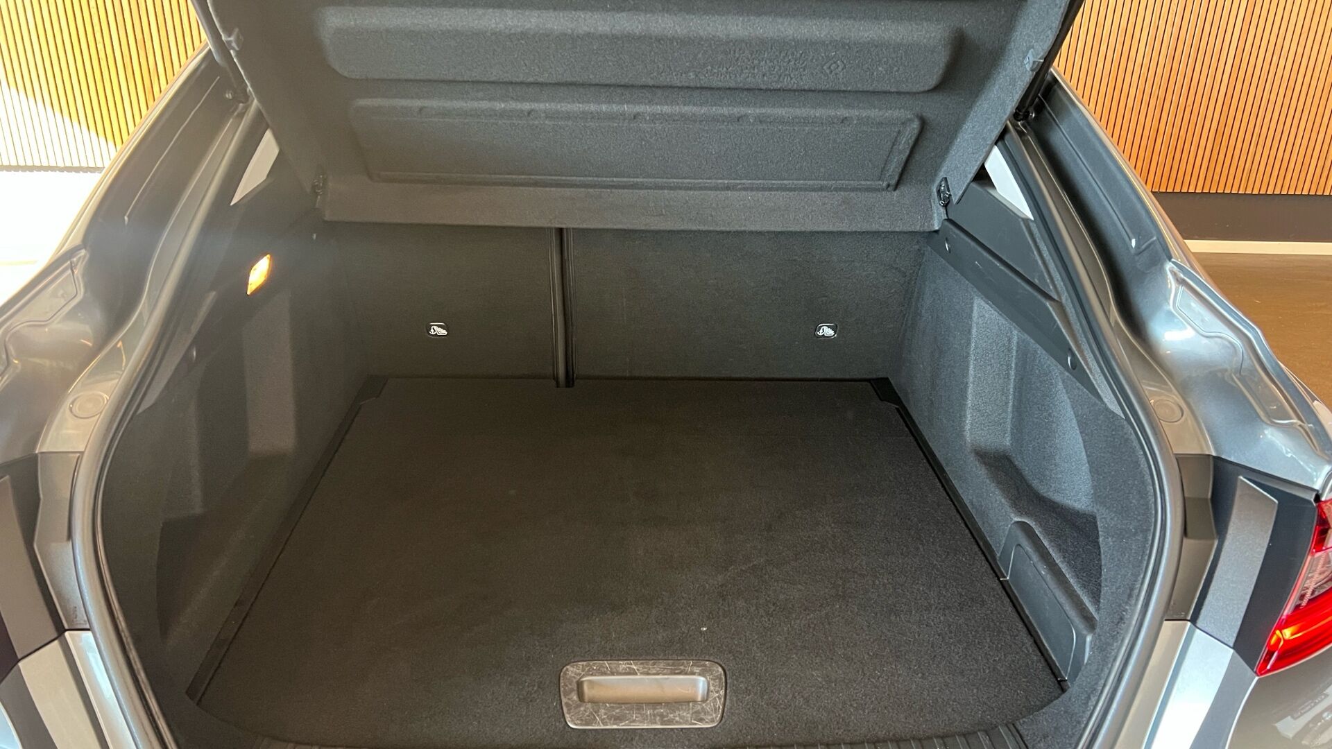 Billede af Renault Arkana 1,6 E-TECH  Hybrid Intens 145HK 5d Aut.