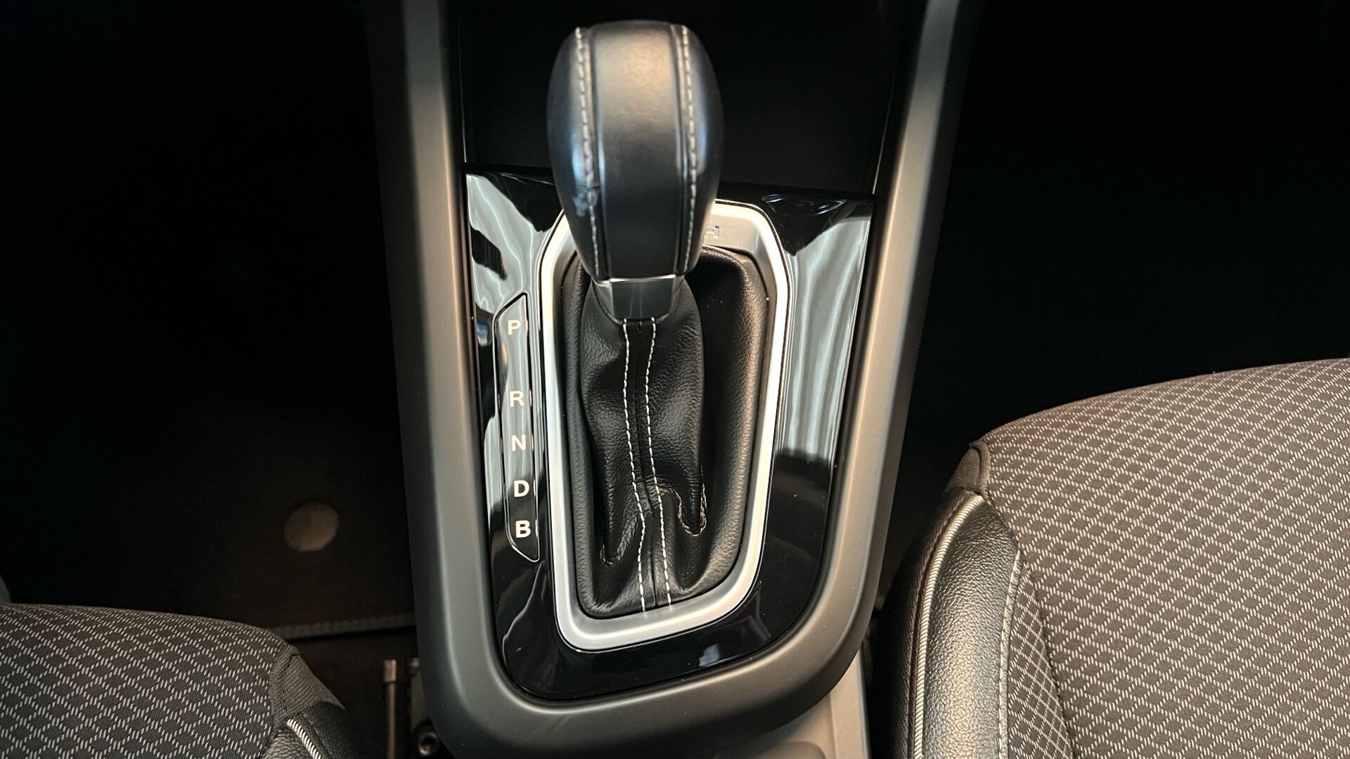Billede af Renault Arkana 1,6 E-TECH  Hybrid Intens 145HK 5d Aut.
