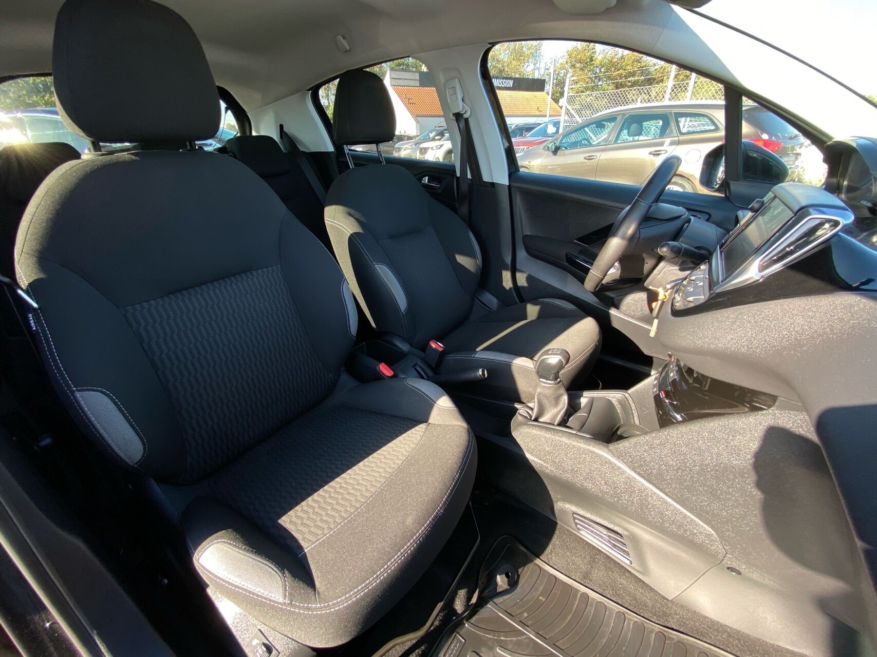 Billede af Peugeot 208 1,2 VTi Chili Plus 82HK 5d