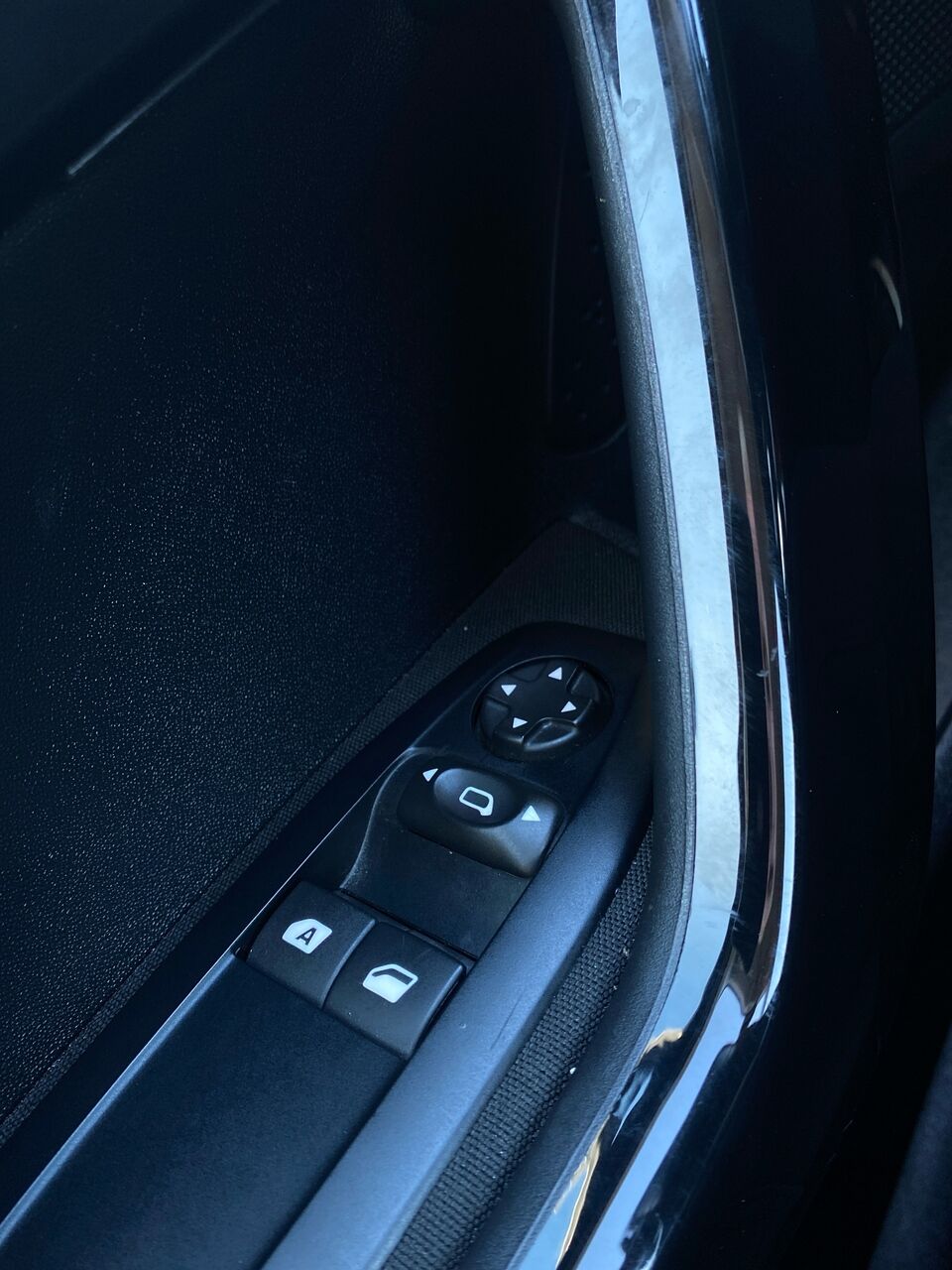 Billede af Peugeot 208 1,2 VTi Chili Plus 82HK 5d