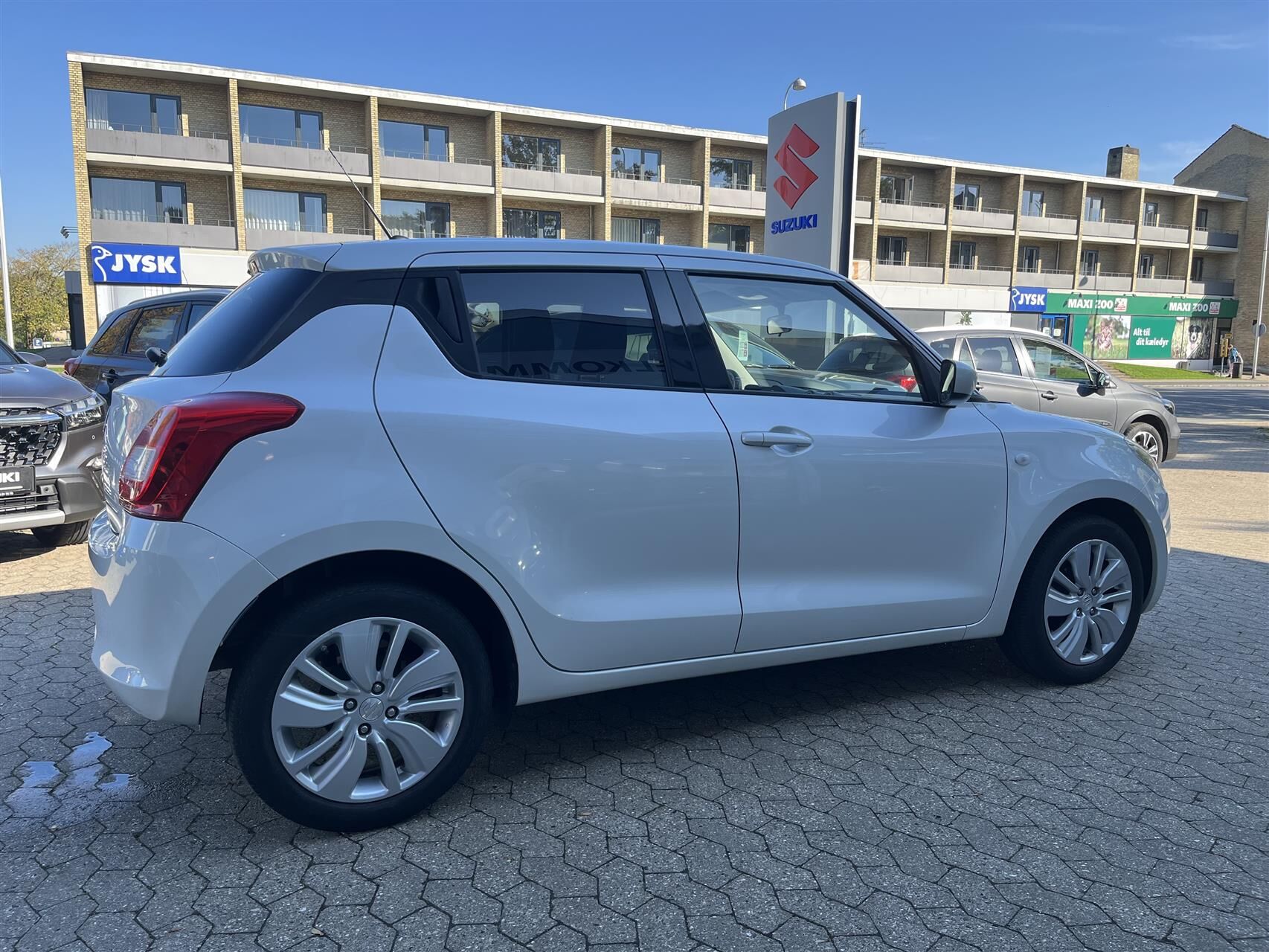 Billede af Suzuki Swift 1,0 Boosterjet Action Edition AEB 112HK 5d