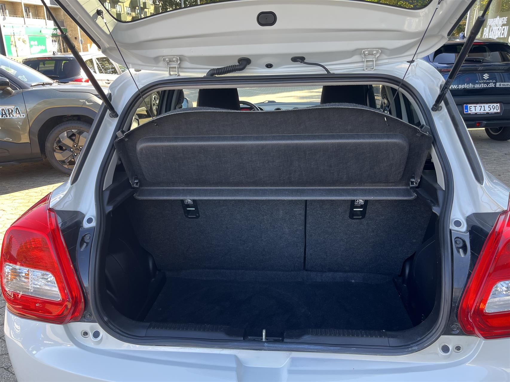 Billede af Suzuki Swift 1,0 Boosterjet Action Edition AEB 112HK 5d