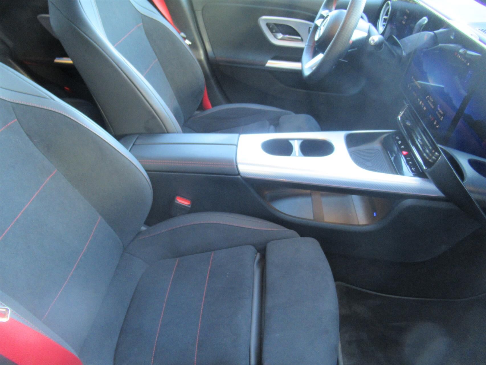 Billede af Mercedes-Benz CLA250+ EL Premium 272HK Aut.