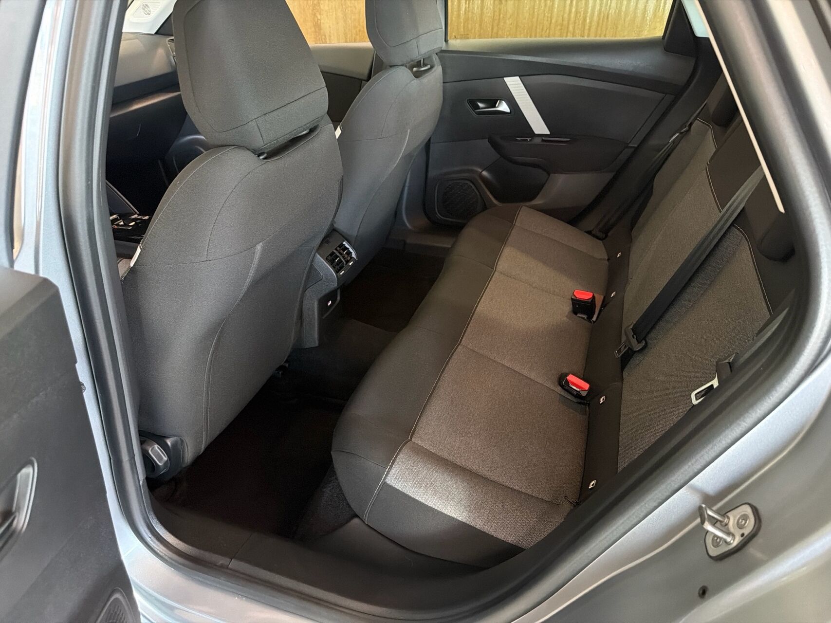 Billede af Citroën C4 1,2 PureTech Iconic EAT8 130HK 5d 8g Aut.