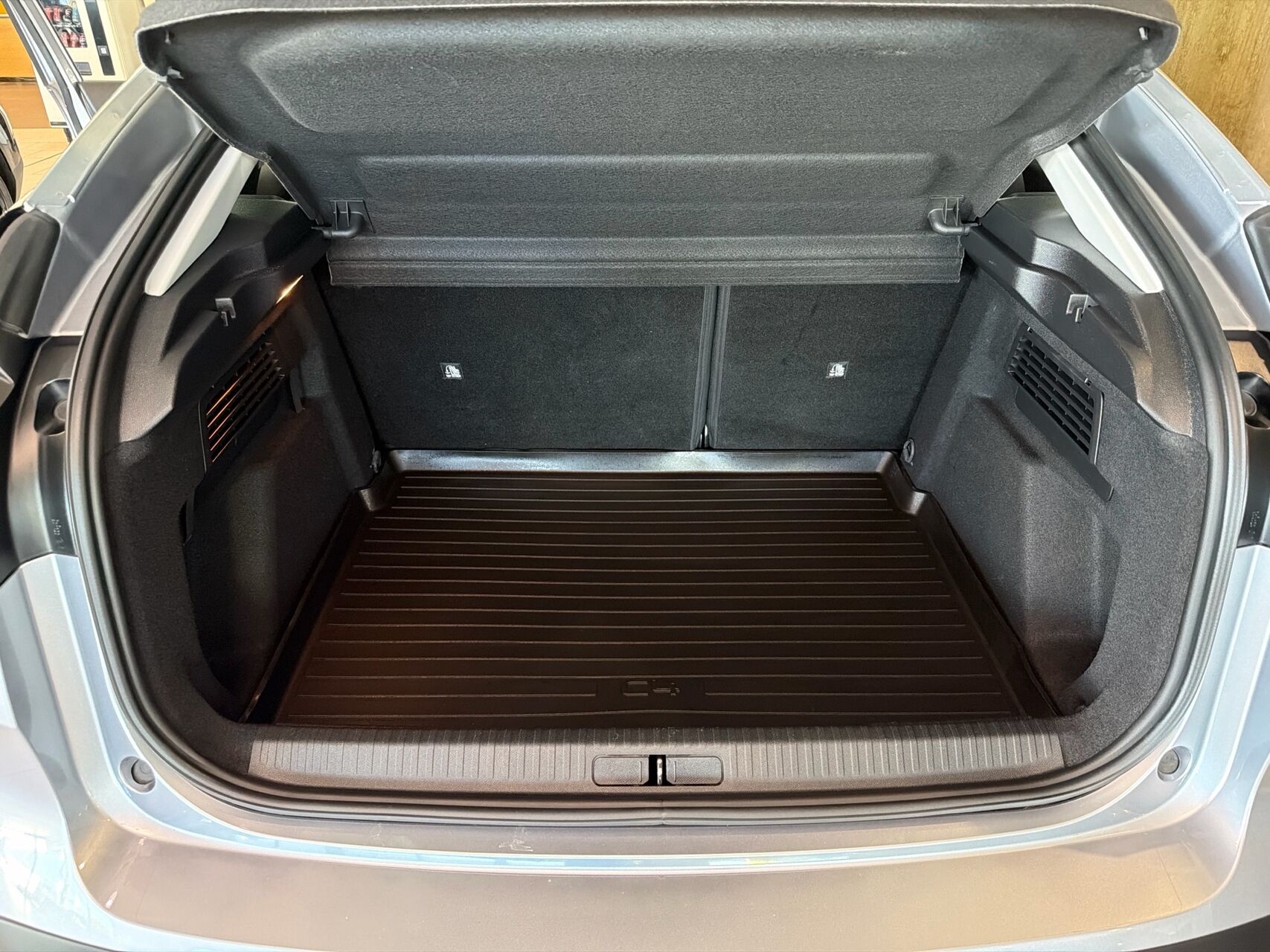 Billede af Citroën C4 1,2 PureTech Iconic EAT8 130HK 5d 8g Aut.